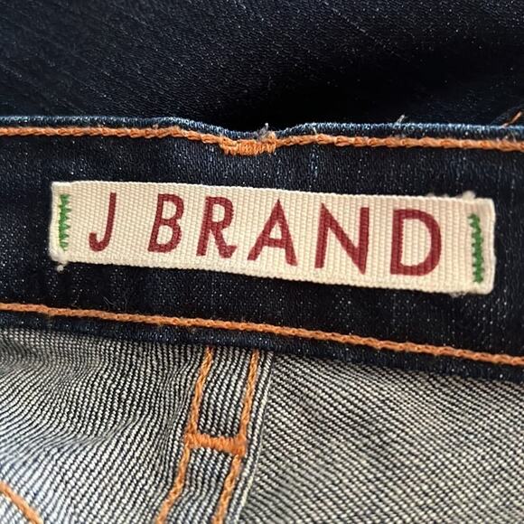 J brand Low Rise Pencil Skinny Jeans in Dark wash (ink) size 28 - Picture 4 of 8